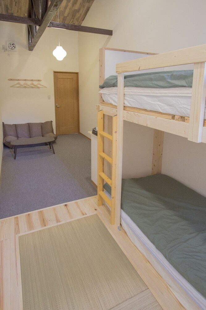 Hostal I Osaka Traditional