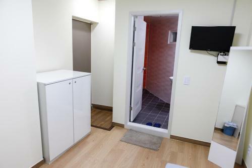 Hostal Namsan Gil House