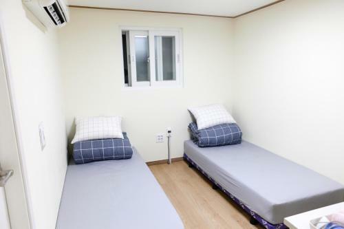 Hostal Namsan Gil House