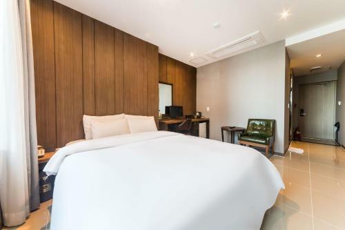Incheon Hotel Blue Marine