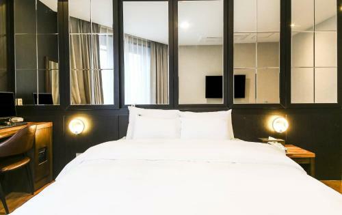 Incheon Hotel Blue Marine