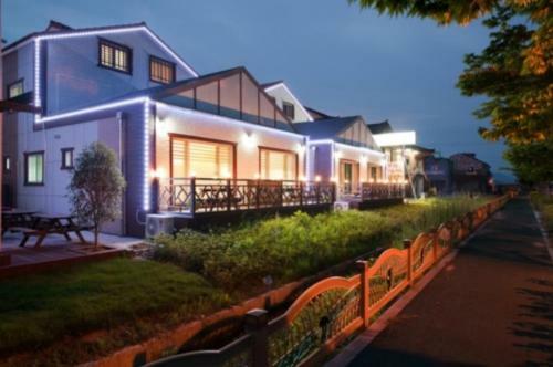 Suncheonbay Gardenlove Pension