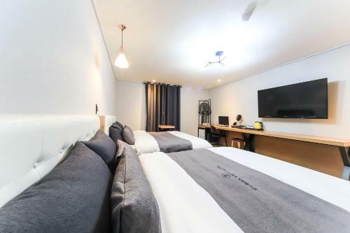 Busan Station View Hotel