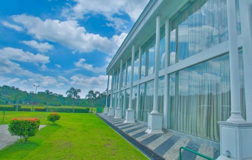Hotel Amaya Green