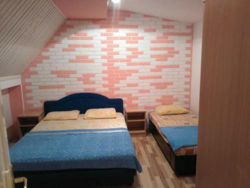 Hostal Smjestaj ?cubrilo"