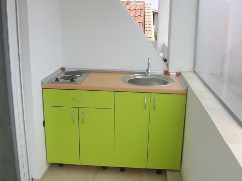 Hostal Apartments And Rooms Mila