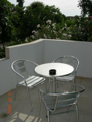 Hostal Apartments And Rooms Mila
