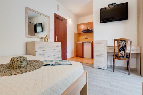 Apartments Radojevi?