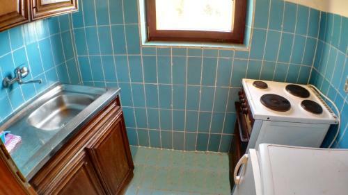 Hostal Guesthouse Obala