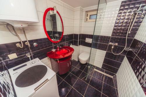 Apartment Galija Petrovac Lux