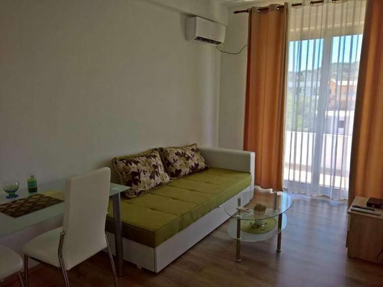 La Porta Apartments