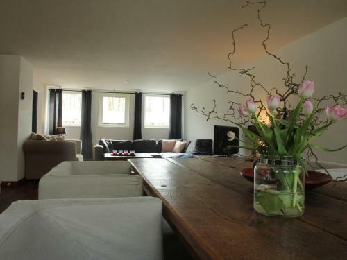 Lovely Child-friendly Apartment In Rutten