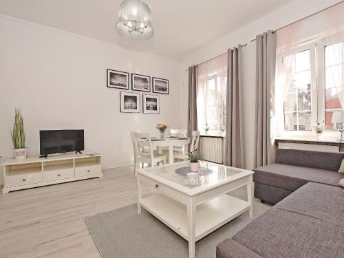 Apartament Kameralny Przy Ulicy D?uga 50