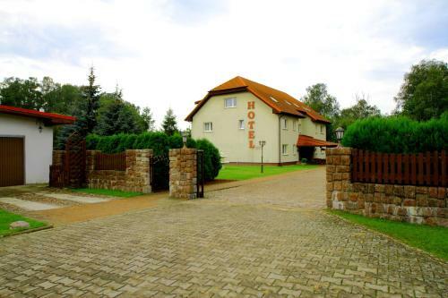 Posada Restaurant & Hostel "broadway"