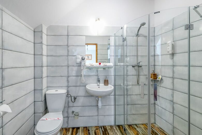 Hostal Pensjonat Dworek Polski