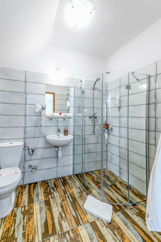Hostal Pensjonat Dworek Polski