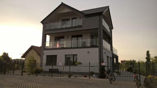 Hostal Willa Dobry?ko II -apartamenty
