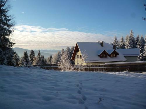 Bed & Breakfast Go?ciniec Pod Lubomirem