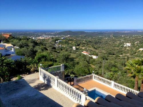 Vale De Rosas Villa Sleeps 8