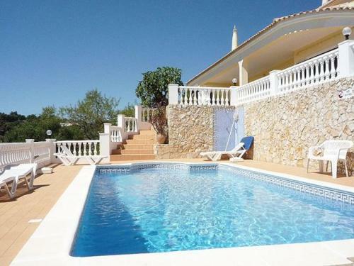 Vale De Rosas Villa Sleeps 8