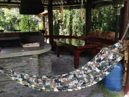 Hostal Lake House