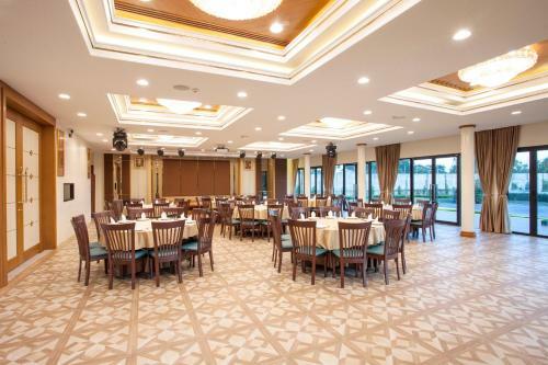 Hotel Rk Riverside Resort & Spa (reon Kruewal)