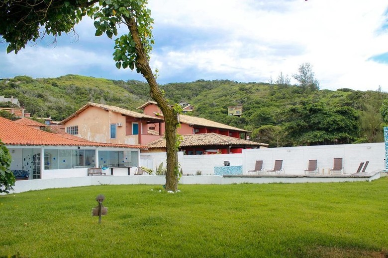 Hostal Deck Dos Tucuns