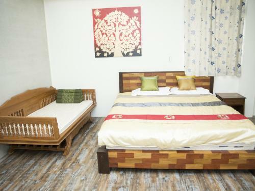 Home & Teak Residence