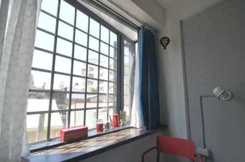 Hostal Avery Case