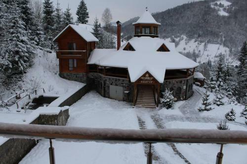 Hotel Petrivska Sloboda