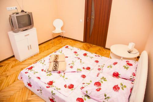 2 Rooms Apartment On Soborny Avenue 182. Luxury Class. Centre