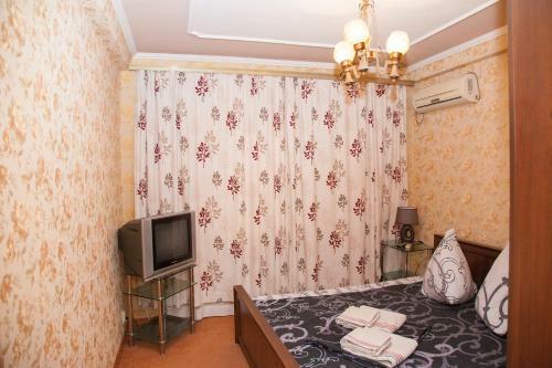 2 Rooms Apartment On Str. Shkilna 22. Luxury Class. Centre