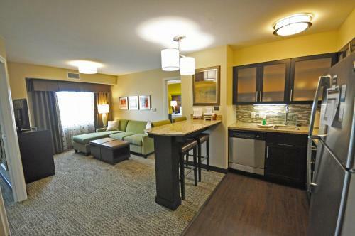 Hotel Staybridge Suites Eau Claire - Altoona
