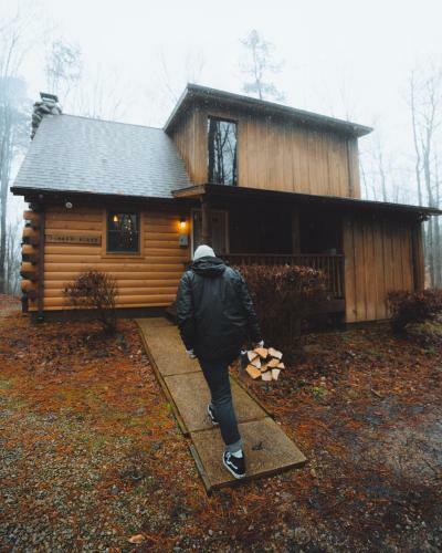 Timber Ridge - Hocking Hills Cabin