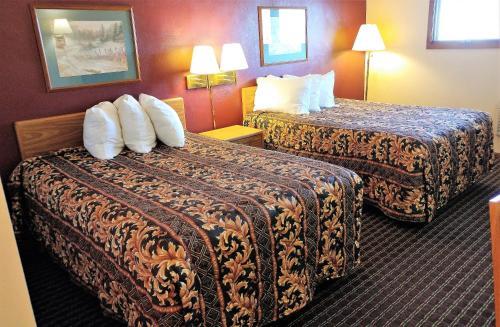Hotel Red Carpet Inn - Windom