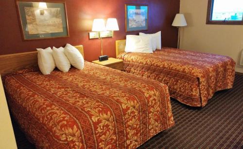 Hotel Red Carpet Inn - Windom