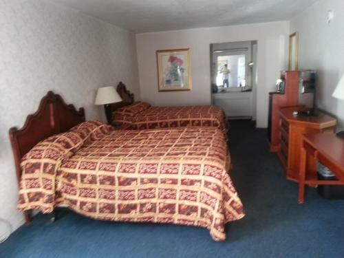 Devonshire Inn Motel