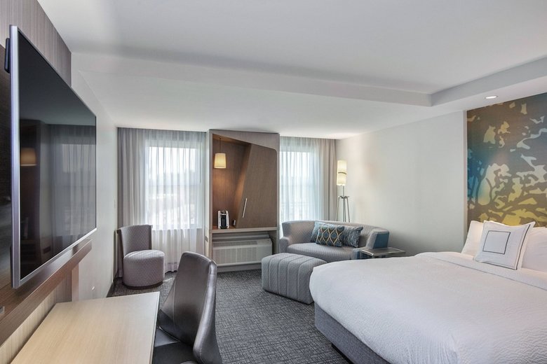 Hotel Courtyard By Marriott Raleigh Cary/parkside Town Commons