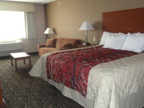 Hotel Canby Inn And Suites