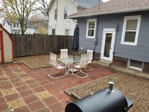 Cottage In The Heart Of Cedar Rapids