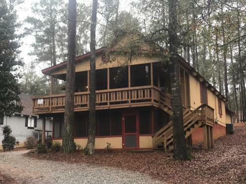 Pine Mountain Club Chalets