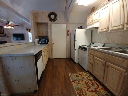 Pine Mountain Club Chalets