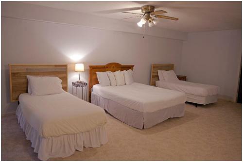 Pine Mountain Club Chalets