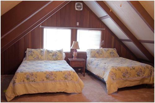 Pine Mountain Club Chalets