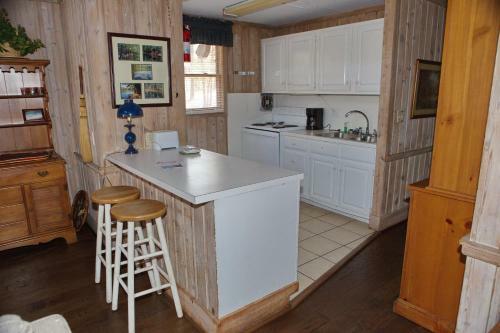 Pine Mountain Club Chalets