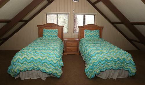 Pine Mountain Club Chalets