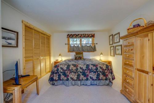1 Pine Mountain