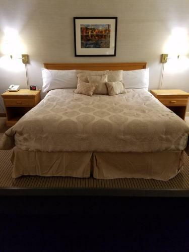 All Seasons Hotel And Resort