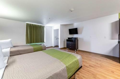 Hotel Studio 6 San Marcos