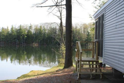 Alpine Lake Lakefront Park Model 4
